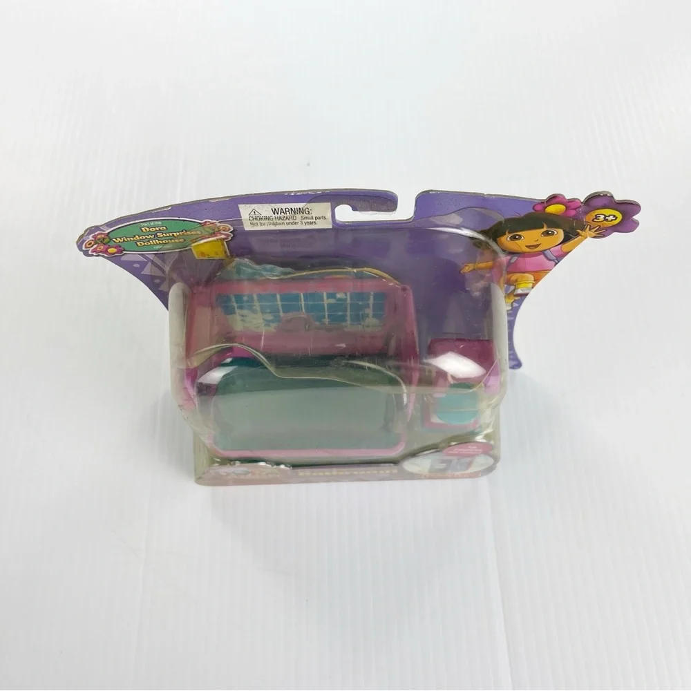 Fisher Price Dora the Explorer Bathroom Doll Building Play Set